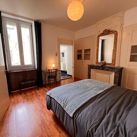 La Colbertine - Charming Apartment In Place Colbert Rochefort  Eksteriør bilde