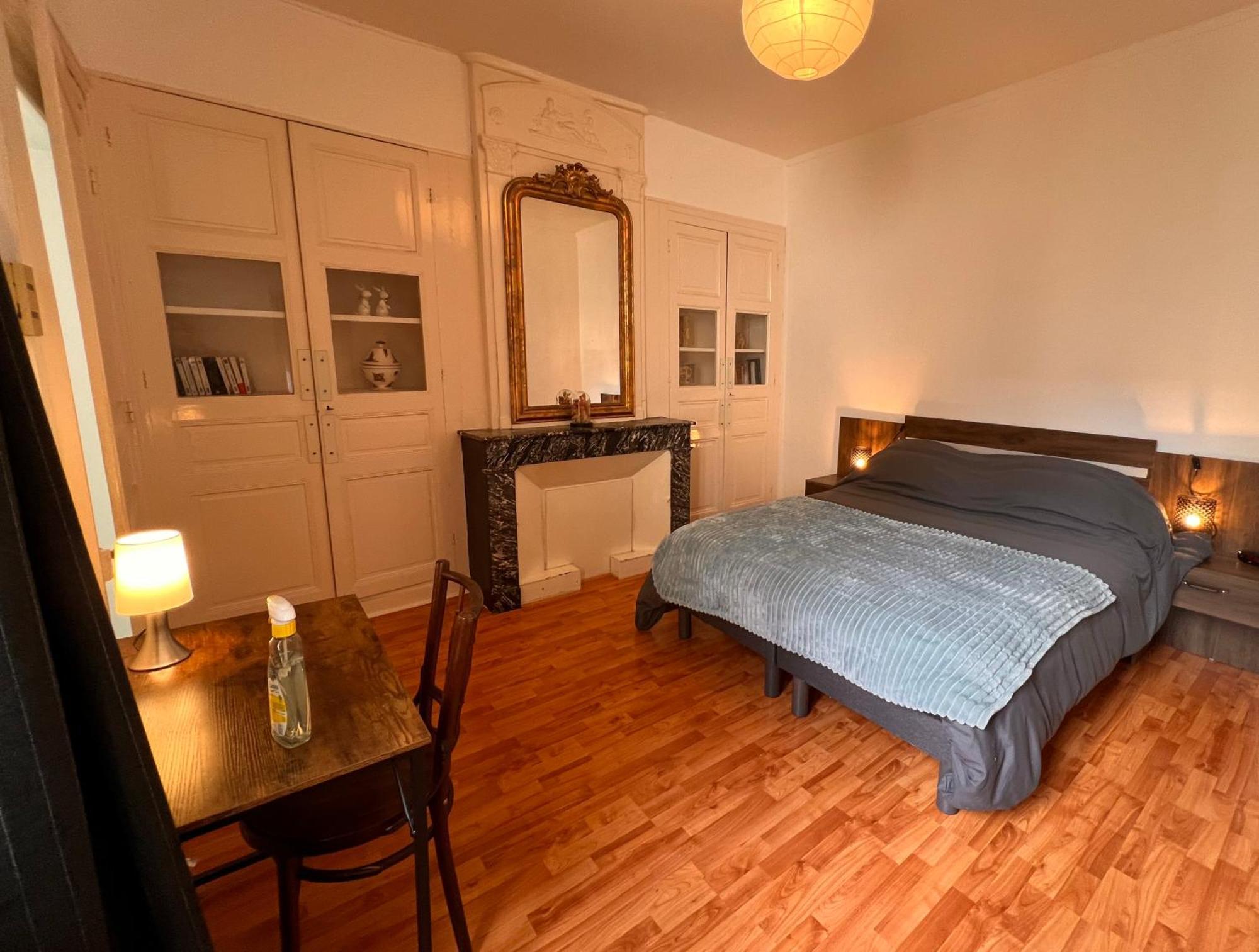 La Colbertine - Charming Apartment In Place Colbert Rochefort  Eksteriør bilde